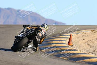 media/Jan-09-2022-SoCal Trackdays (Sun) [[2b1fec8404]]/Turn 12 Backside (130pm)/